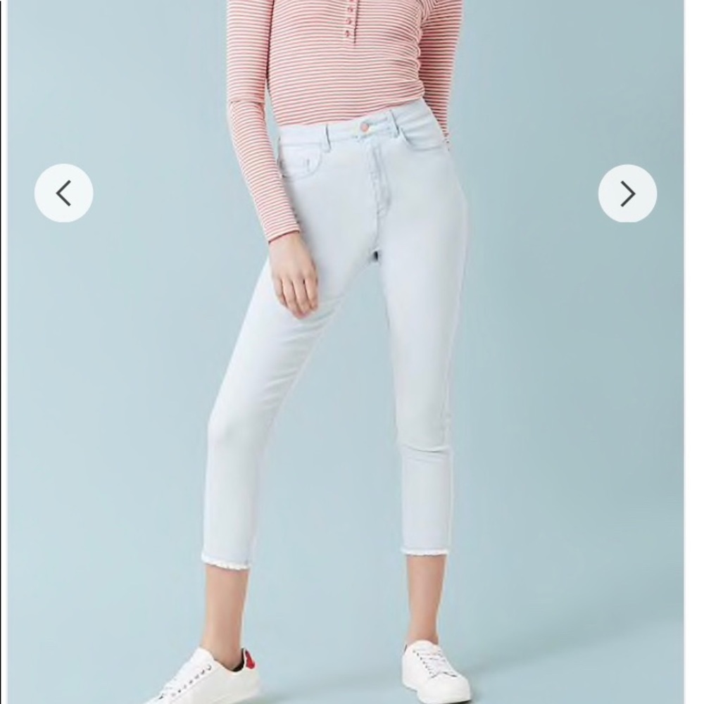 NWT Light Wash Jeans